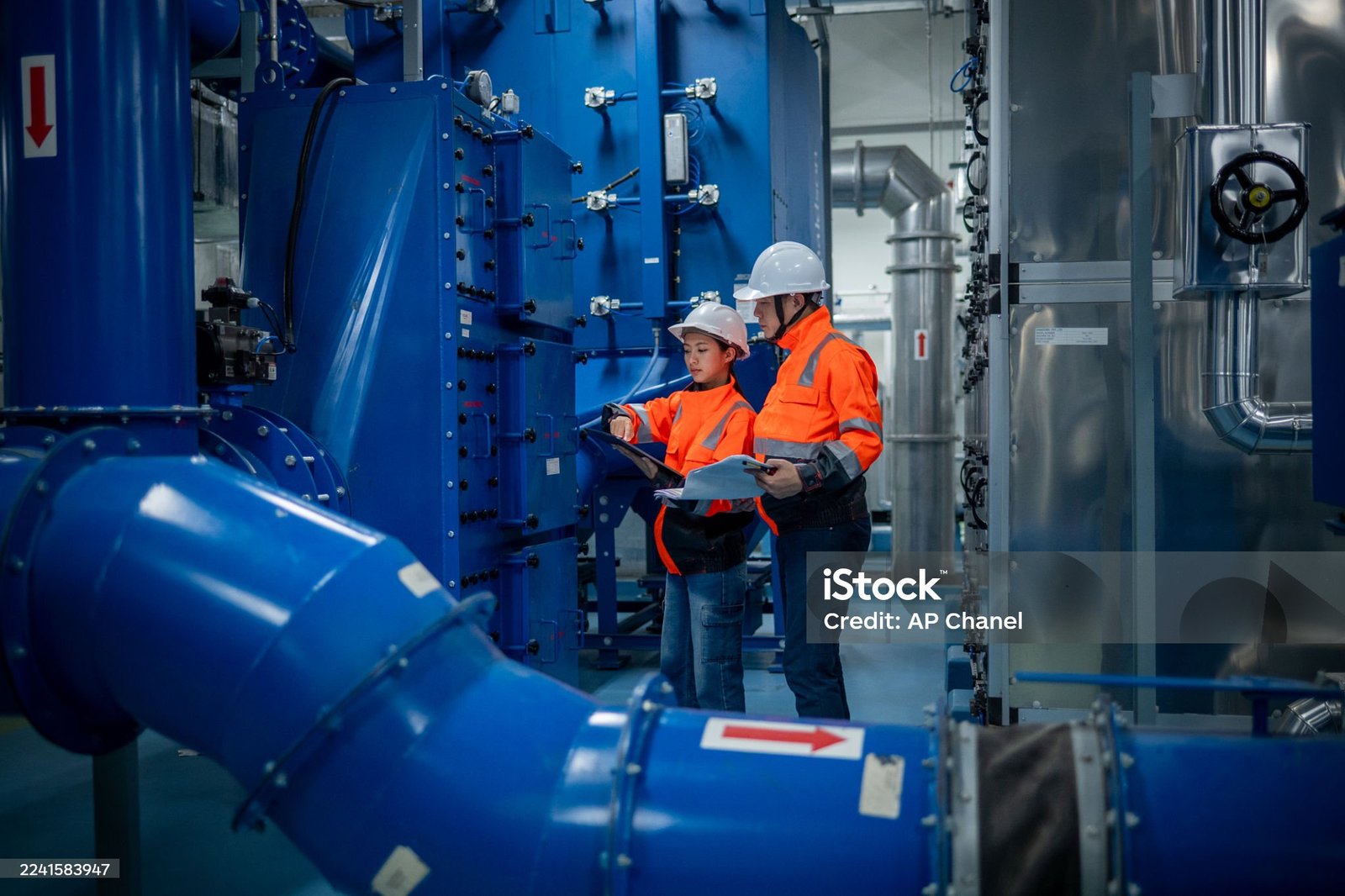 دليل الصيانة الدورية للوحات التوزيع الكهربائية